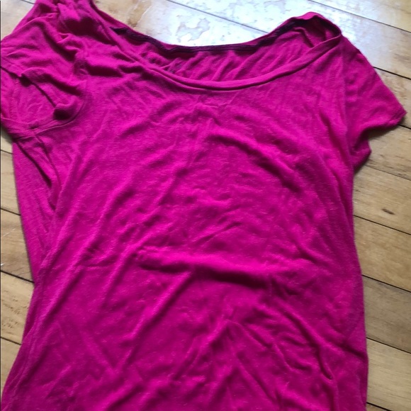 💗 Bright Pink Short Sleeved Tee💖 - Picture 2 of 3